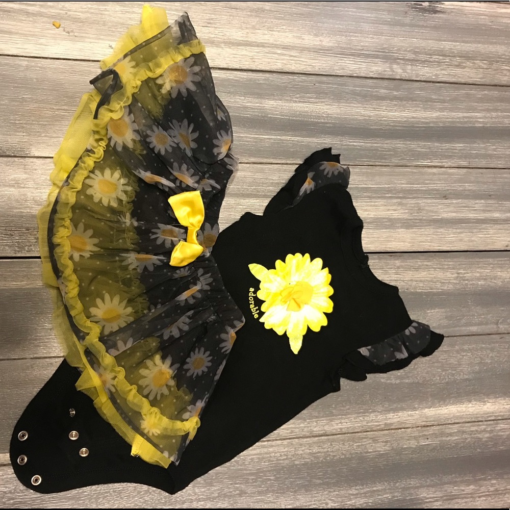 Baby Starters Daisy Outfit